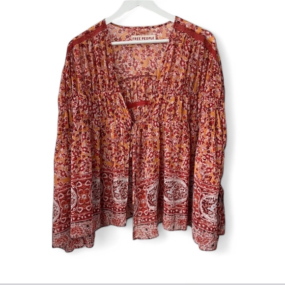 Free People Tops - Free People Lorraine Tier Kimono Bohemian Print tie-Front Top Cardi Rust Lace L